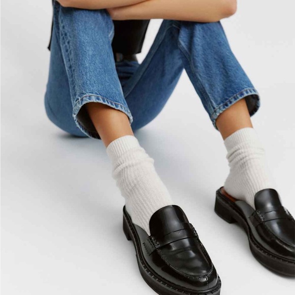 Reformation Angie Loafer Mule Black Leather - Picture 4 of 7